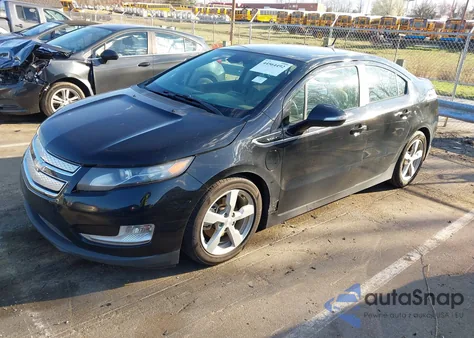 2014 Chevrolet Volt from USA, damaged, VIN 1G1RB6E44EU118433